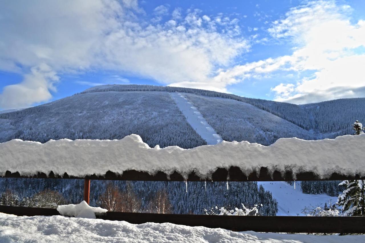 Hotel Panorama Spindleruv Mlyn Bagian luar foto